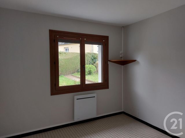 Maison &agrave; louer - 2 pi&egrave;ces - 62,03 m2 - St Germain En Cogles - 35 - BRETAGNE