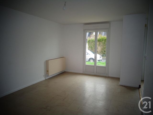 Maison &agrave; louer - 4 pi&egrave;ces - 80 m2 - St Germain En Cogles - 35 - BRETAGNE