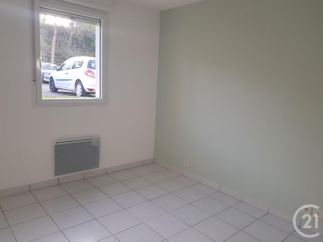 Appartement T2 &agrave; louer - 2 pi&egrave;ces - 44,66 m2 - Fougeres - 35 - BRETAGNE