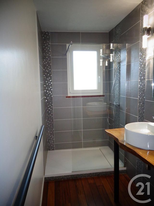 Appartement F3 &agrave; louer - 4 pi&egrave;ces - 54,33 m2 - Fougeres - 35 - BRETAGNE