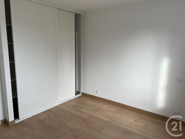 Maison &agrave; louer - 4 pi&egrave;ces - 118,80 m2 - Le Chatellier - 35 - BRETAGNE