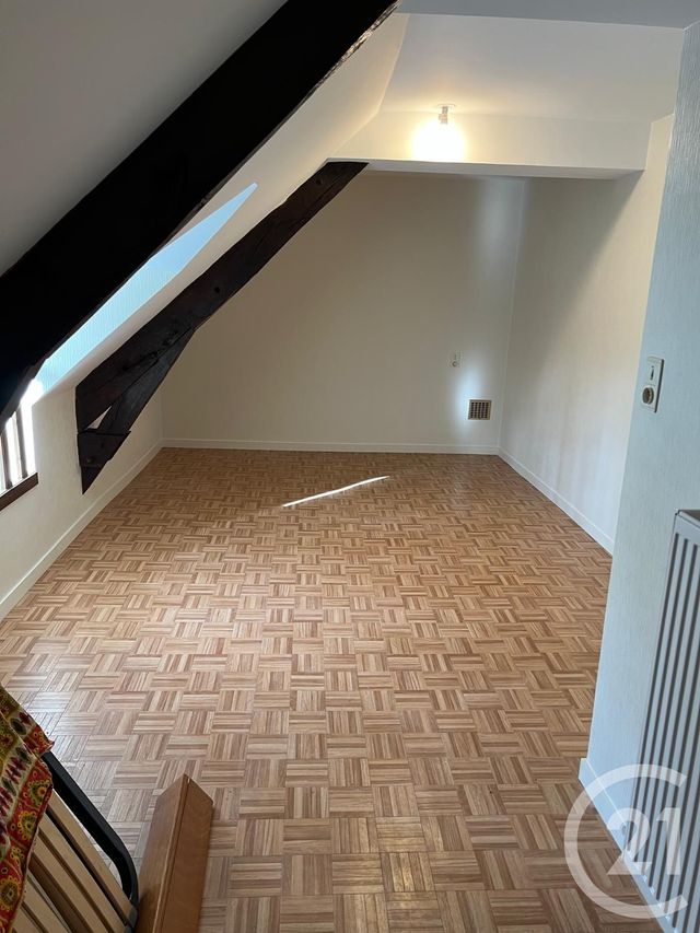 Maison &agrave; louer - 4 pi&egrave;ces - 89,62 m2 - Le Chatellier - 35 - BRETAGNE