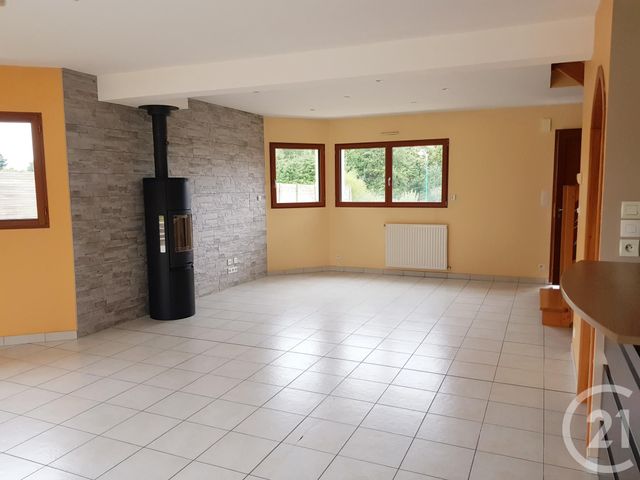 Maison &agrave; louer - 4 pi&egrave;ces - 137,50 m2 - Maen Roch - 35 - BRETAGNE