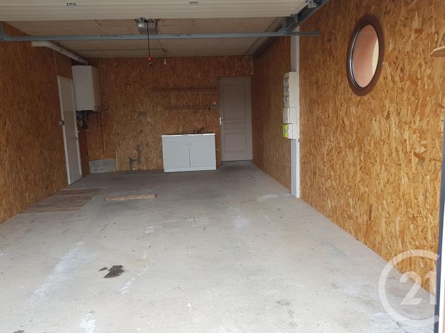 Maison &agrave; louer - 4 pi&egrave;ces - 137,50 m2 - Maen Roch - 35 - BRETAGNE