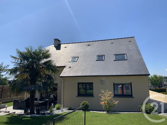 Maison &agrave; louer - 4 pi&egrave;ces - 137,50 m2 - Maen Roch - 35 - BRETAGNE