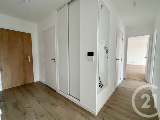 Appartement T4 &agrave; vendre - 4 pi&egrave;ces - 84 m2 - Fougeres - 35 - BRETAGNE