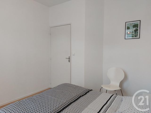 Appartement T3 &agrave; louer - 3 pi&egrave;ces - 59,01 m2 - Fougeres - 35 - BRETAGNE