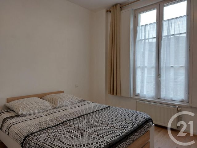 Appartement T3 &agrave; louer - 3 pi&egrave;ces - 59,01 m2 - Fougeres - 35 - BRETAGNE