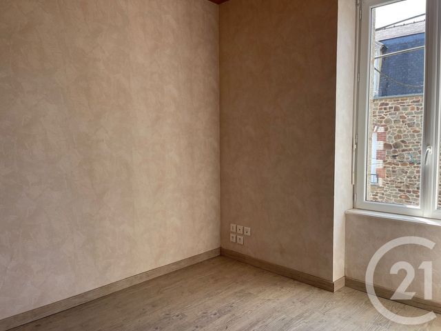 Appartement T3 &agrave; vendre - 3 pi&egrave;ces - 60,70 m2 - Fougeres - 35 - BRETAGNE