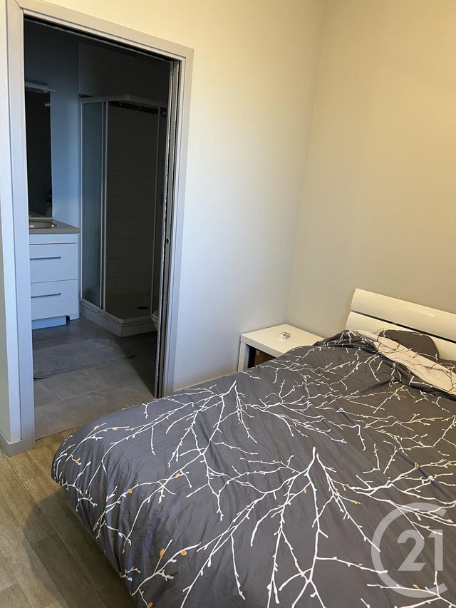 Appartement F1 bis &agrave; louer - 2 pi&egrave;ces - 33,80 m2 - Fougeres - 35 - BRETAGNE