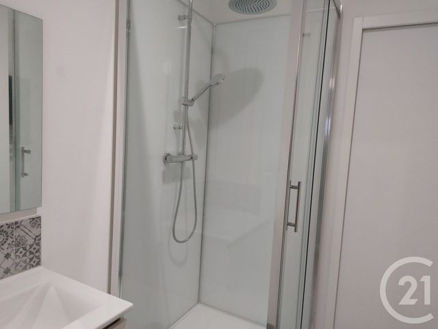 Appartement F1 &agrave; louer - 1 pi&egrave;ce - 32,08 m2 - Fougeres - 35 - BRETAGNE