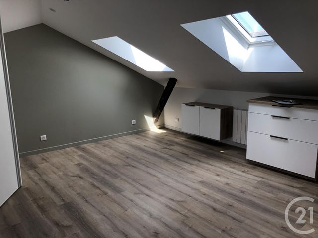 Appartement Studio &agrave; louer - 1 pi&egrave;ce - 21,49 m2 - Fougeres - 35 - BRETAGNE