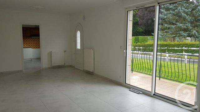 Maison &agrave; louer - 5 pi&egrave;ces - 121,64 m2 - St Germain En Cogles - 35 - BRETAGNE