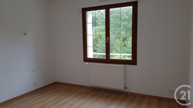 Maison &agrave; louer - 5 pi&egrave;ces - 121,64 m2 - St Germain En Cogles - 35 - BRETAGNE
