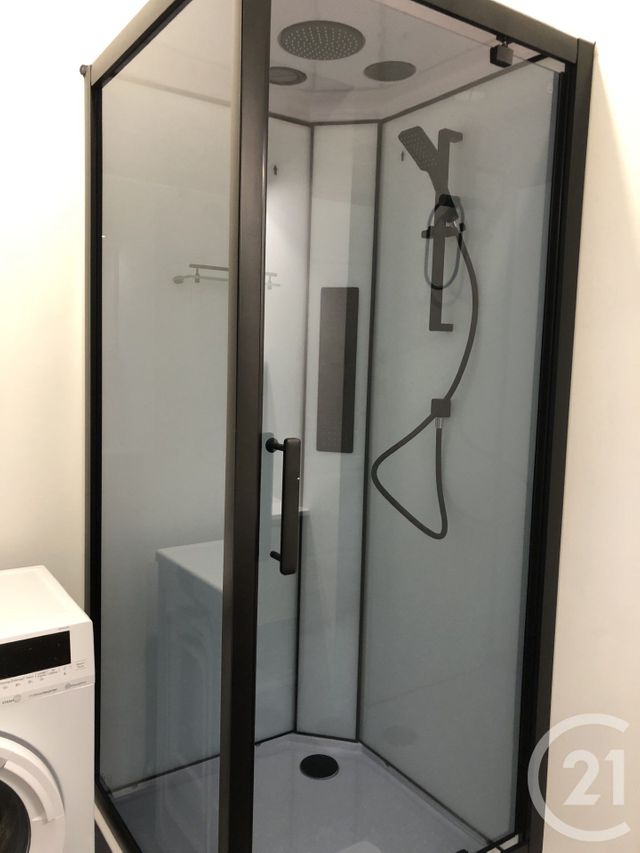 Appartement &agrave; louer - 2 pi&egrave;ces - 37,24 m2 - Fougeres - 35 - BRETAGNE