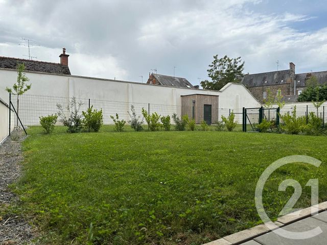Appartement F5 &agrave; vendre - 5 pi&egrave;ces - 106,19 m2 - Fougeres - 35 - BRETAGNE