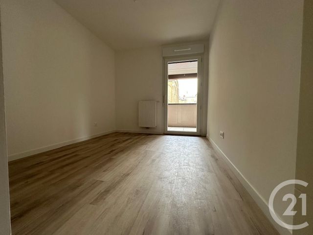 Appartement F5 &agrave; vendre - 5 pi&egrave;ces - 106,19 m2 - Fougeres - 35 - BRETAGNE