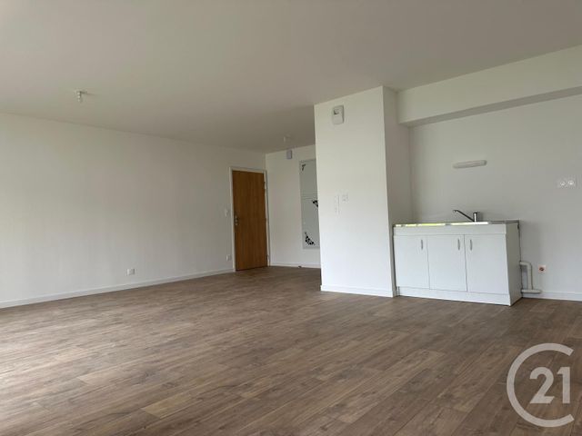 Appartement F5 &agrave; vendre - 5 pi&egrave;ces - 106,19 m2 - Fougeres - 35 - BRETAGNE