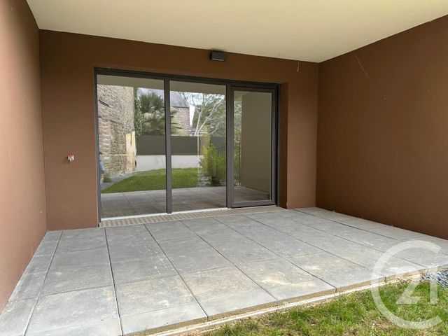 Appartement F5 &agrave; vendre - 5 pi&egrave;ces - 100,30 m2 - Fougeres - 35 - BRETAGNE