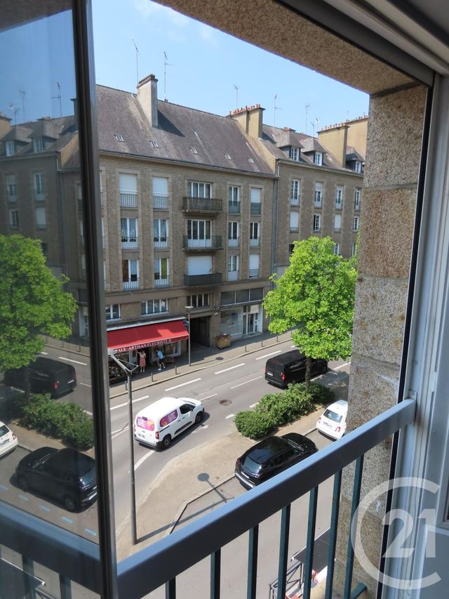 Appartement &agrave; louer - 2 pi&egrave;ces - 43,54 m2 - Fougeres - 35 - BRETAGNE