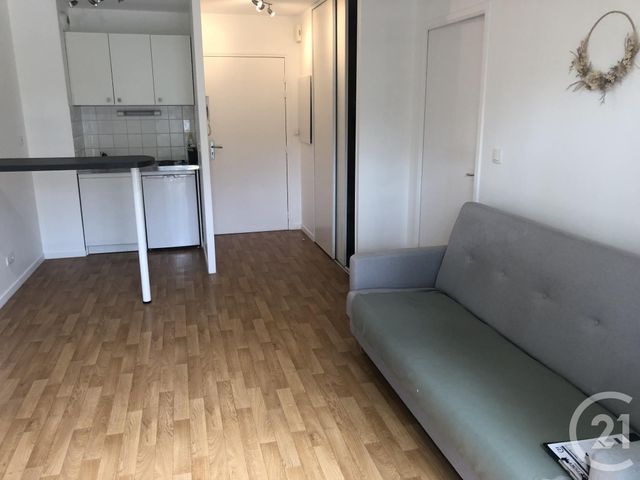 Appartement &agrave; louer - 2 pi&egrave;ces - 35,50 m2 - Fougeres - 35 - BRETAGNE