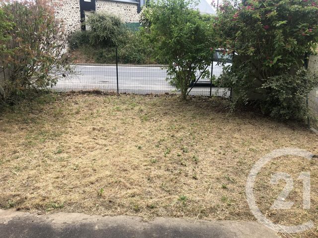 Appartement &agrave; louer - 2 pi&egrave;ces - 35,50 m2 - Fougeres - 35 - BRETAGNE