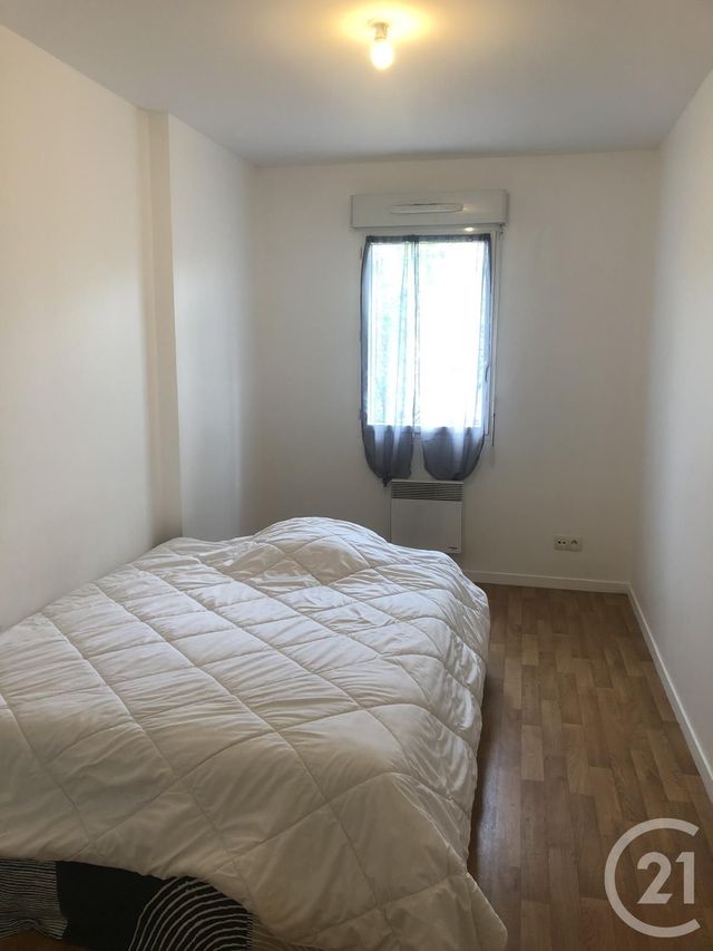 Appartement &agrave; louer - 2 pi&egrave;ces - 35,50 m2 - Fougeres - 35 - BRETAGNE