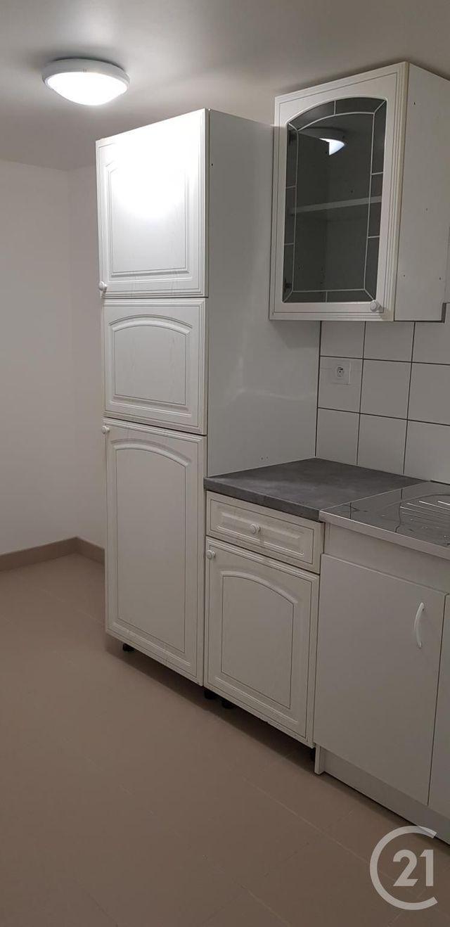 Appartement T3 &agrave; louer - 3 pi&egrave;ces - 73 m2 - St Brice En Cogles - 35 - BRETAGNE