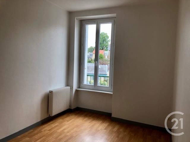 Appartement &agrave; louer - 2 pi&egrave;ces - 35 m2 - Fougeres - 35 - BRETAGNE