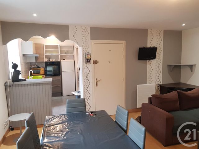 Appartement F2 &agrave; louer - 2 pi&egrave;ces - 46,11 m2 - Fougeres - 35 - BRETAGNE