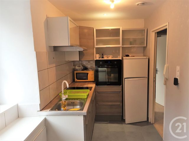 Appartement F2 &agrave; louer - 2 pi&egrave;ces - 46,11 m2 - Fougeres - 35 - BRETAGNE