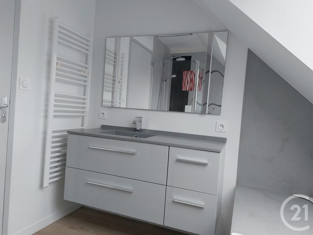 Appartement &agrave; louer - 3 pi&egrave;ces - 57,71 m2 - Lecousse - 35 - BRETAGNE