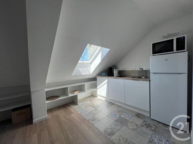 Appartement F2 &agrave; louer - 2 pi&egrave;ces - 27,83 m2 - Fougeres - 35 - BRETAGNE
