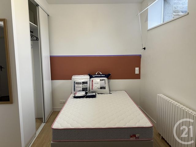 Appartement &agrave; louer - 2 pi&egrave;ces - 41 m2 - Fougeres - 35 - BRETAGNE