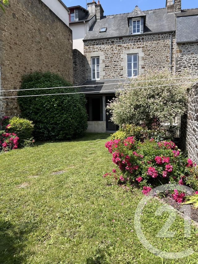 Appartement &agrave; louer - 2 pi&egrave;ces - 41 m2 - Fougeres - 35 - BRETAGNE