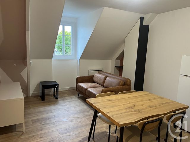Appartement &agrave; louer - 2 pi&egrave;ces - 36,71 m2 - Fougeres - 35 - BRETAGNE