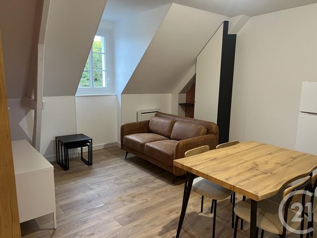 Appartement &agrave; louer - 2 pi&egrave;ces - 36,71 m2 - Fougeres - 35 - BRETAGNE