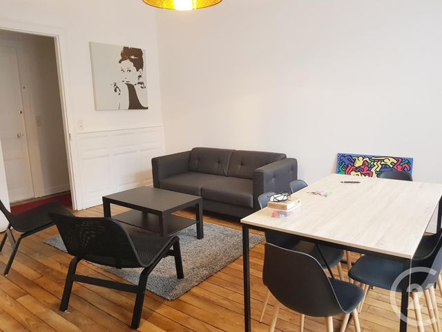 Appartement Chambre &agrave; louer - 1 pi&egrave;ce - 19,45 m2 - Fougeres - 35 - BRETAGNE