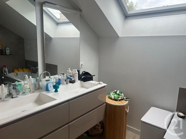 Appartement &agrave; louer - 4 pi&egrave;ces - 99,38 m2 - Lecousse - 35 - BRETAGNE