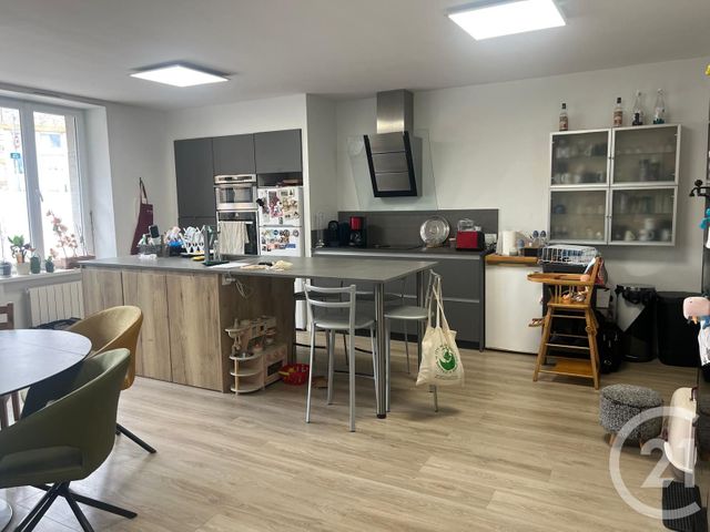 Appartement &agrave; louer - 4 pi&egrave;ces - 99,38 m2 - Lecousse - 35 - BRETAGNE