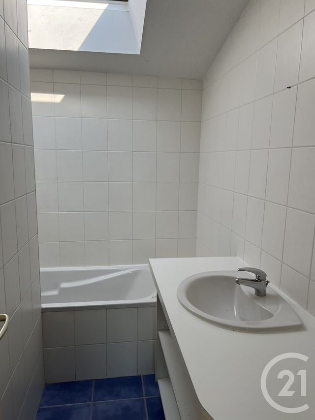 Maison &agrave; louer - 5 pi&egrave;ces - 129,22 m2 - Romagne - 35 - BRETAGNE