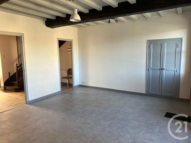Maison &agrave; louer - 3 pi&egrave;ces - 76 m2 - St Georges De Chesne - 35 - BRETAGNE