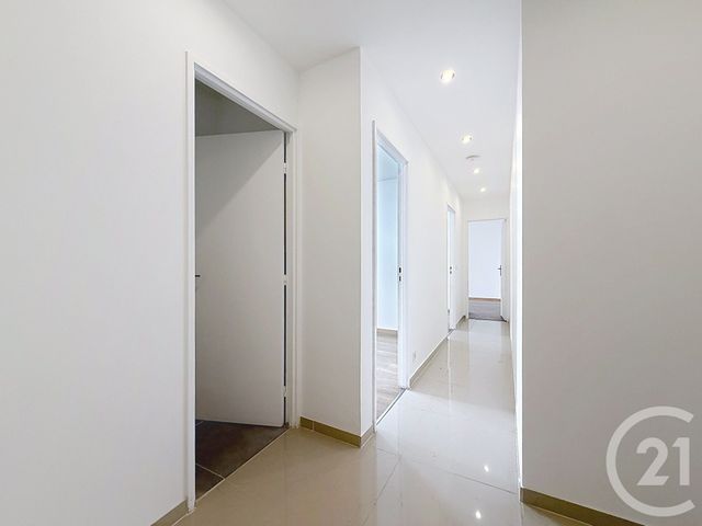 Appartement F4 &agrave; vendre - 4 pi&egrave;ces - 84,22 m2 - Noisy Le Grand - 93 - ILE-DE-FRANCE