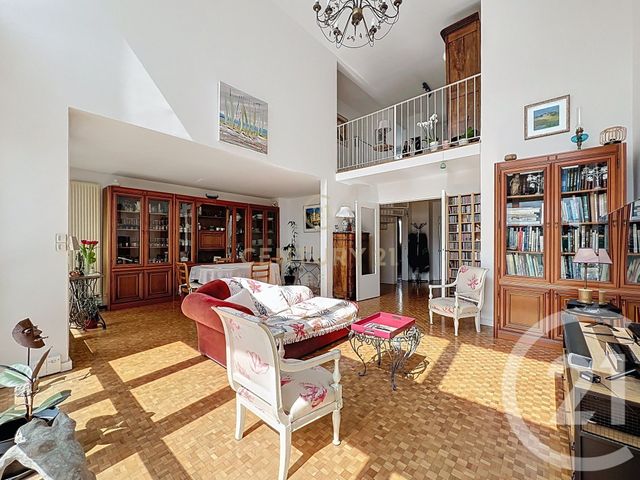 Appartement Duplex à vendre - 6 pièces - 121 m2 - Noisy Le Grand - 93 - ILE-DE-FRANCE