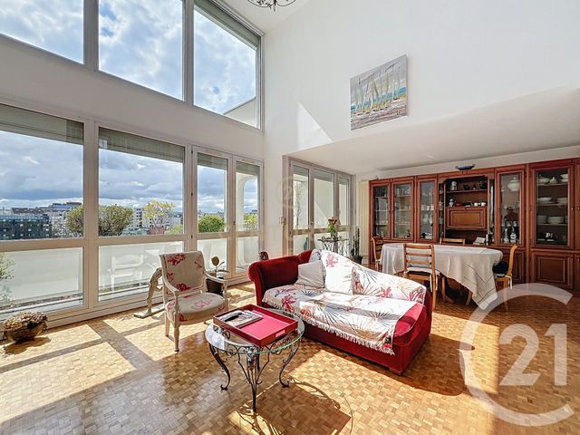 Appartement Duplex à vendre - 6 pièces - 121 m2 - Noisy Le Grand - 93 - ILE-DE-FRANCE