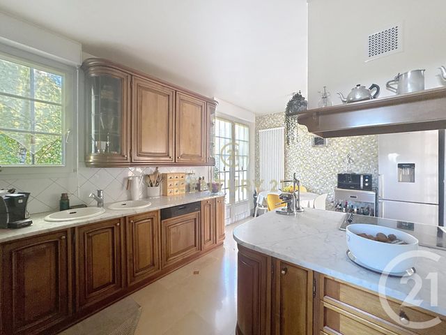 Maison &agrave; vendre - 7 pi&egrave;ces - 172,05 m2 - Le Plessis Trevise - 94 - ILE-DE-FRANCE