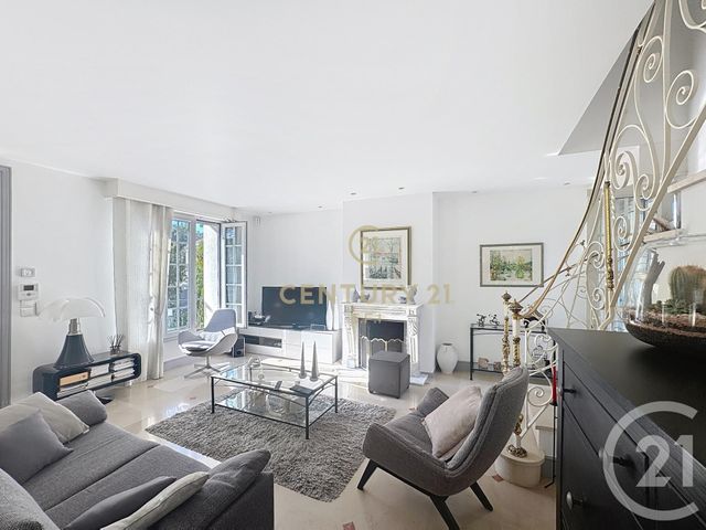 Maison &agrave; vendre - 7 pi&egrave;ces - 172,05 m2 - Le Plessis Trevise - 94 - ILE-DE-FRANCE