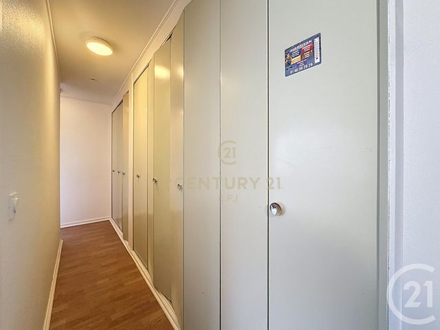 Appartement F4 à vendre - 4 pièces - 80,87 m2 - Noisy Le Grand - 93 - ILE-DE-FRANCE