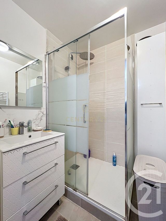 Appartement F3 à vendre - 3 pièces - 58,45 m2 - Noisy Le Grand - 93 - ILE-DE-FRANCE