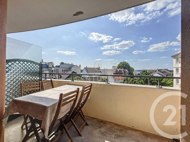 Appartement F3 à vendre - 3 pièces - 58,45 m2 - Noisy Le Grand - 93 - ILE-DE-FRANCE